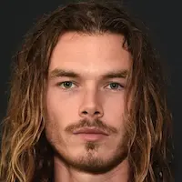 Сэм Корлетт Сэм Корлетт